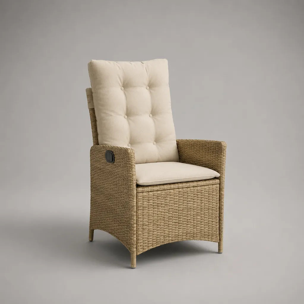 Verstellbarer Gartenstuhl-Hochlehner aus PE-Rattan mit Stahlrahmen und Polyesterauflagen, Beige und Cremeweiß, 58 × 64 × 110 cm